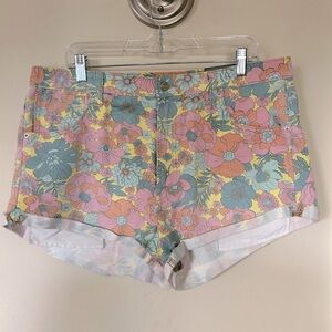 NWT Wild Fable Highest Rise Cheeky Shorts Multicolor Flower Print